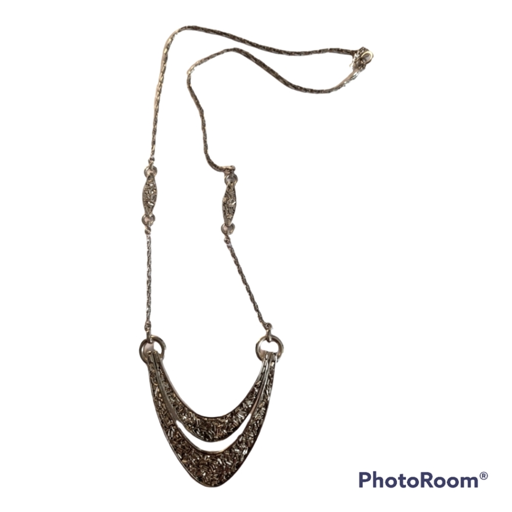 Trifari vintage necklace crown texture silver